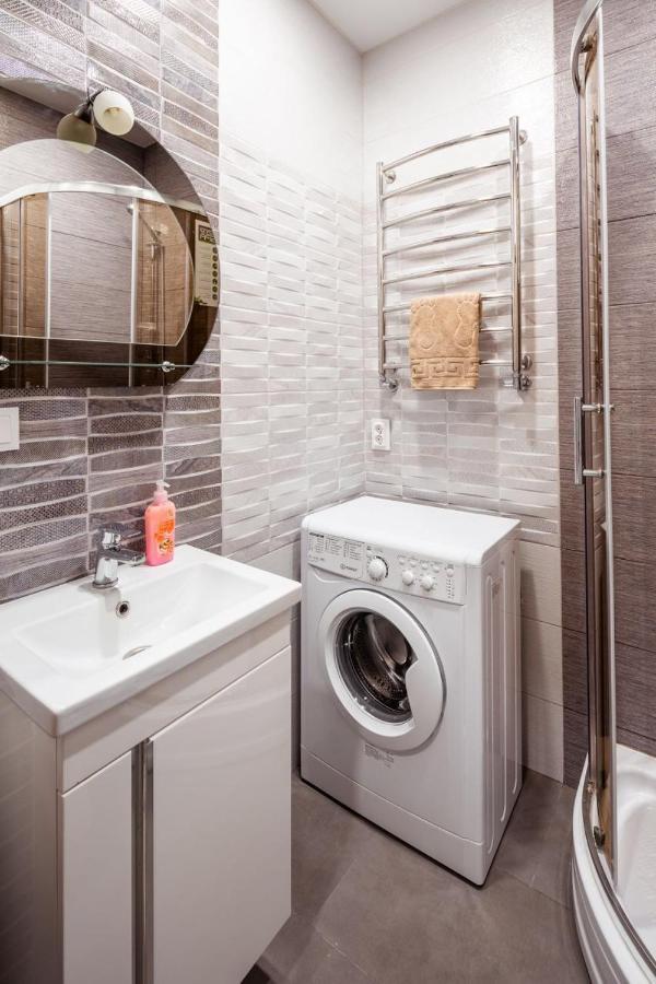 Apartment On Pekarska 15 Lviv Luaran gambar